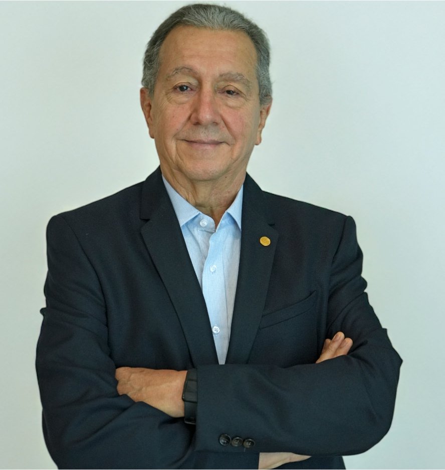 Dr. Luis Martínez Villalba Rodríguez